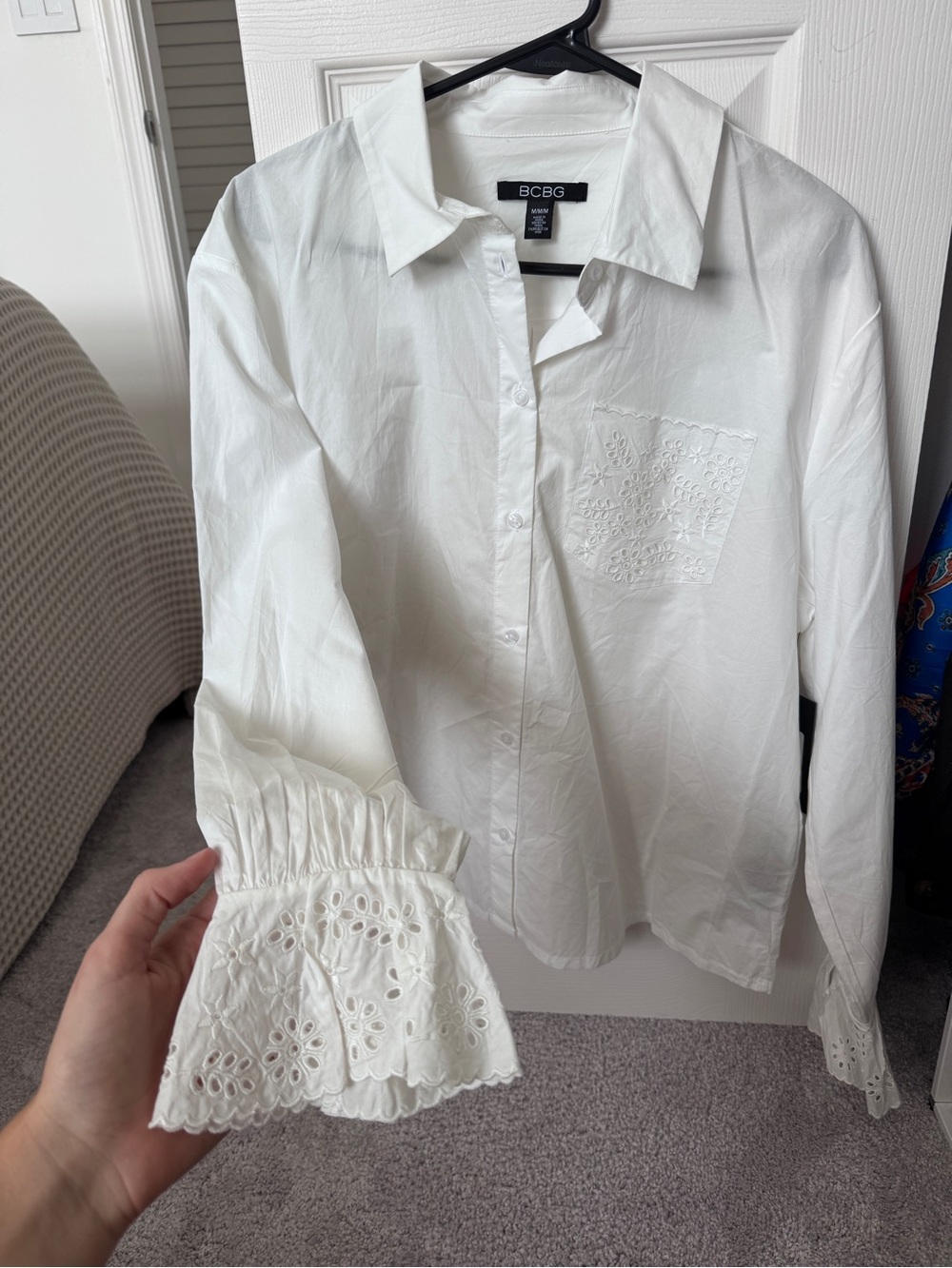 NWT BCBG White Button-Up Shirt with Eyelet Cuff and Pocket